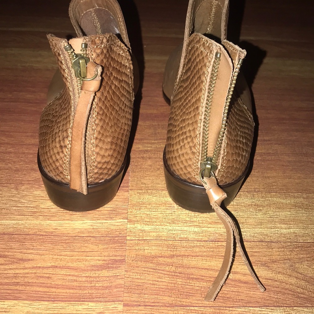 π Kenneth Cole boots π - Picture 4 of 7